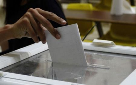 وفد من الضفة يصل غزة لإجراء مشاورات حول الانتخابات المحلية