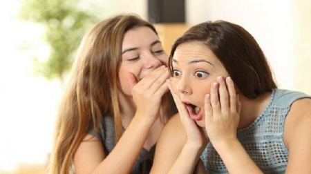 النميمة مفيدة للدماغ والثرثرة مفرحة!