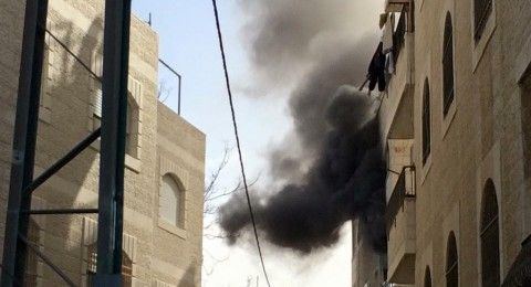 انقاذ عائلة من حريق التهم منزلها