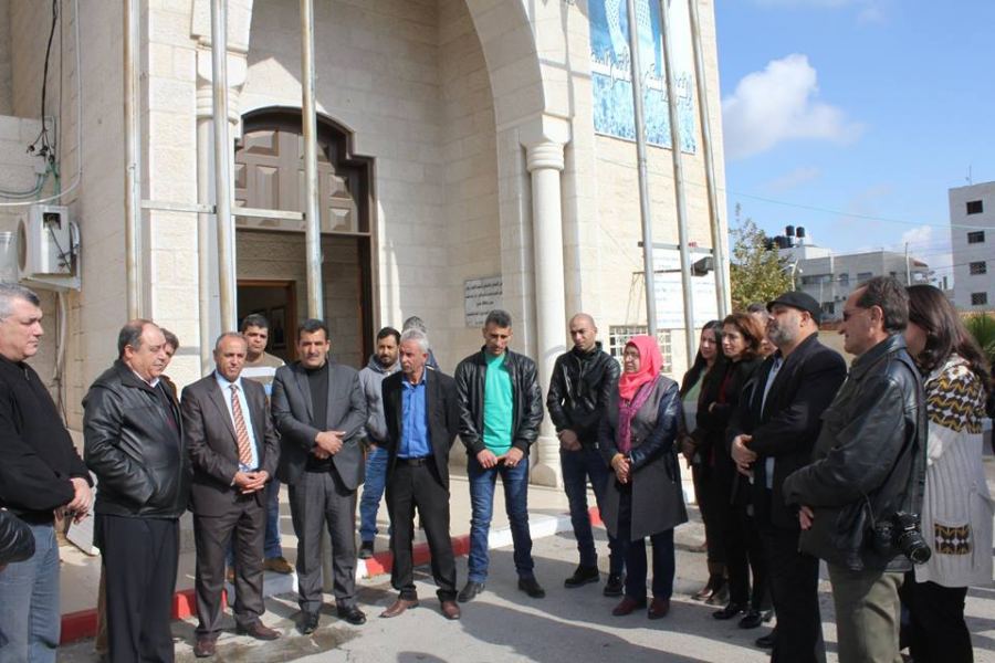 بالصور: رفع علم الفاتيكان في محافظة جنين