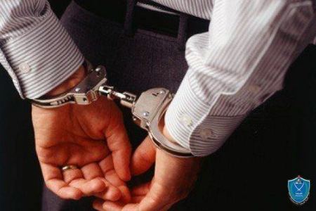 القبض على شخص نشل محفظة بداخلها 14 الف شيكل في طوباس