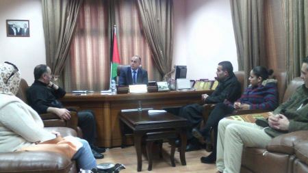  مجلس أولياء الأمور في مدرسة البطريركية اللاتينية في الزبابدة يطالبون نائب المحافظ استمرار شركة باصات الزبابدة بنقل الطلاب من الضواحي إلى المدرسة