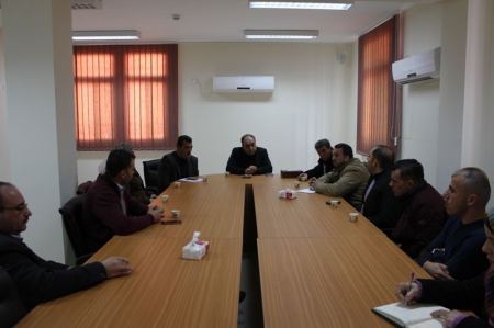 خلال لقاءهم محافظ جنين: العاملين في سلطة الأراضي يطالبون بإدراجهم في اللائحة القانونية للوظيفة العمومية