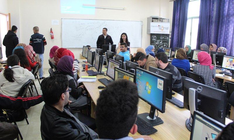 العربية الامريكية تنظم ورشة تعريفية بمشروع بوابة التوظيف الالكترونية تحت عنوان 