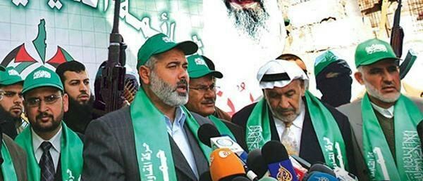 حماس تدعو الرئيس لإعلان انتهاء 