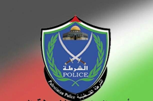 الشرطة تلقي القبض على شخصين بتهمة السرقة في جنين