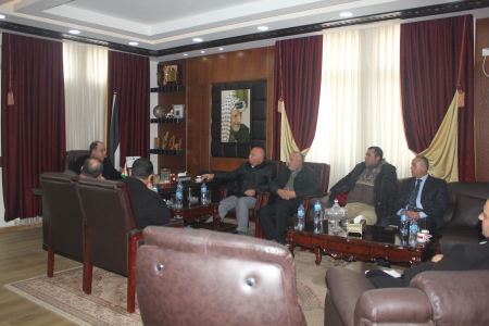  المحافظ رمضان يوصي بتشكيل لجنة مساندة لتفعيل مستوصف محمد بن راشد ال مكتوم في بلدة اليامون لمدة 9 أشهر