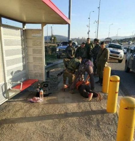  اعتقال شابة بزعم محاولة الطعن في رام الله