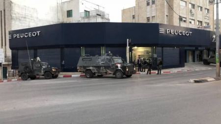 الاحتلال يقتحم البيرة وسط مواجهات