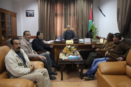  لجنة خط سير جنين واستراحة أريحا تطالب المحافظة التدخل بخفض رسوم مجمع جنين