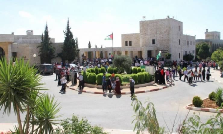 بعد 25 يوماً .. الحكومة تعلن انتهاء أزمة بيرزيت