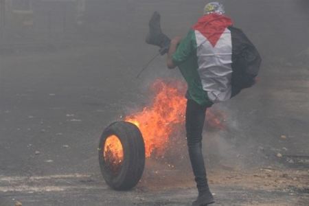  لليوم الثاني- فلسطين تنتفض رفضا لصفقة ترامب