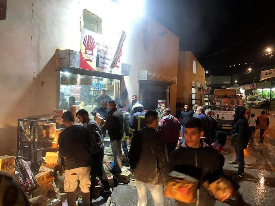 الدفاع المدني يسيطر على حريق محل تجاري في برطعة جنوب جنين
