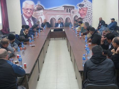 تجار العجول في جنين يطالبون محافظ جنين التدخل بإلغاء قرار منع دخول العجول الى الضفة