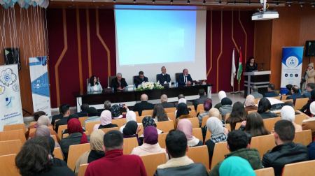 الجامعة العربية الأمريكية تنظم الحفل الختامي لمسابقة أفضل فكرة تطبيق تكنولوجي في المجال الصحي "DocTech"