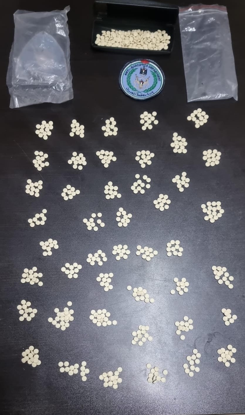 إحباط تهريب وترويج كمية كبيرة من المخدرات في ضواحي القدس