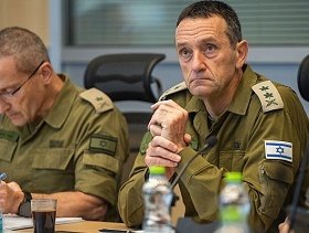  رئيس أركان الجيش الإسرائيلي يستقيل من منصبه