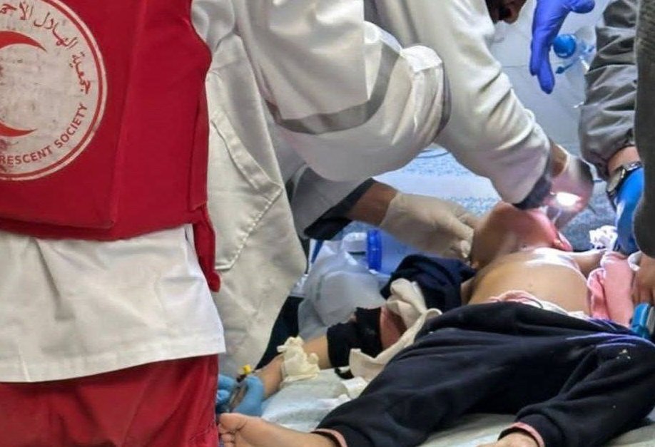 إصابة طفلة بالرصاص الحي بالرأس خلال اقتحام الاحتلال مثلث الشهداء