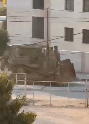 إصابة شاب برصاص الاحتلال في مخيم طولكرم