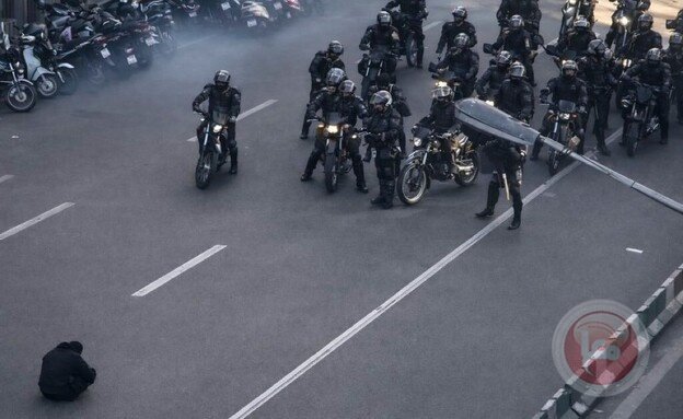 نيويورك تايمز: إيران في مرحلة حرجة وسط احتجاجات واسعة ومخاوف من هجوم إسرائيلي