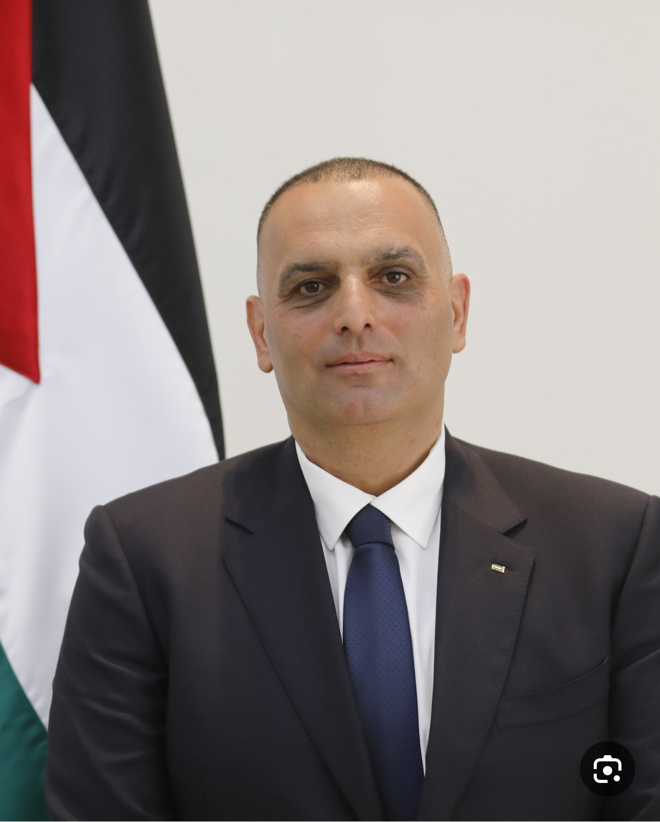 الاحتلال يُصدر قراراً بمنع وزير شؤون القدس من دخول الضفة الغربية لمدة ستة شهور