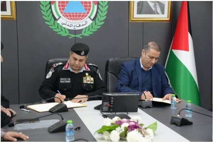 الدفاع المدني يوقع مذكرة تفاهم مع الشركة الفلسطينية لنقل الكهرباء