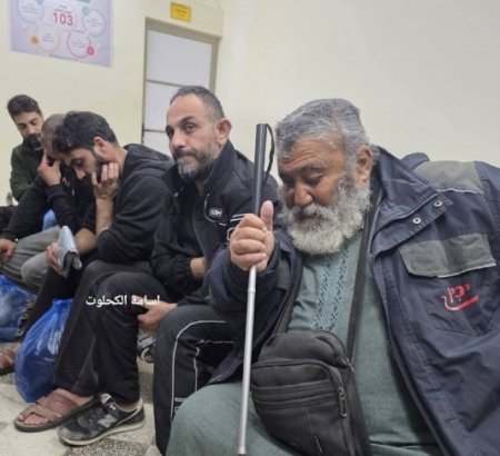 أحدهم مُسن كفيف.. الاحتلال يفرج عن 5 أسرى من قطاع غزة