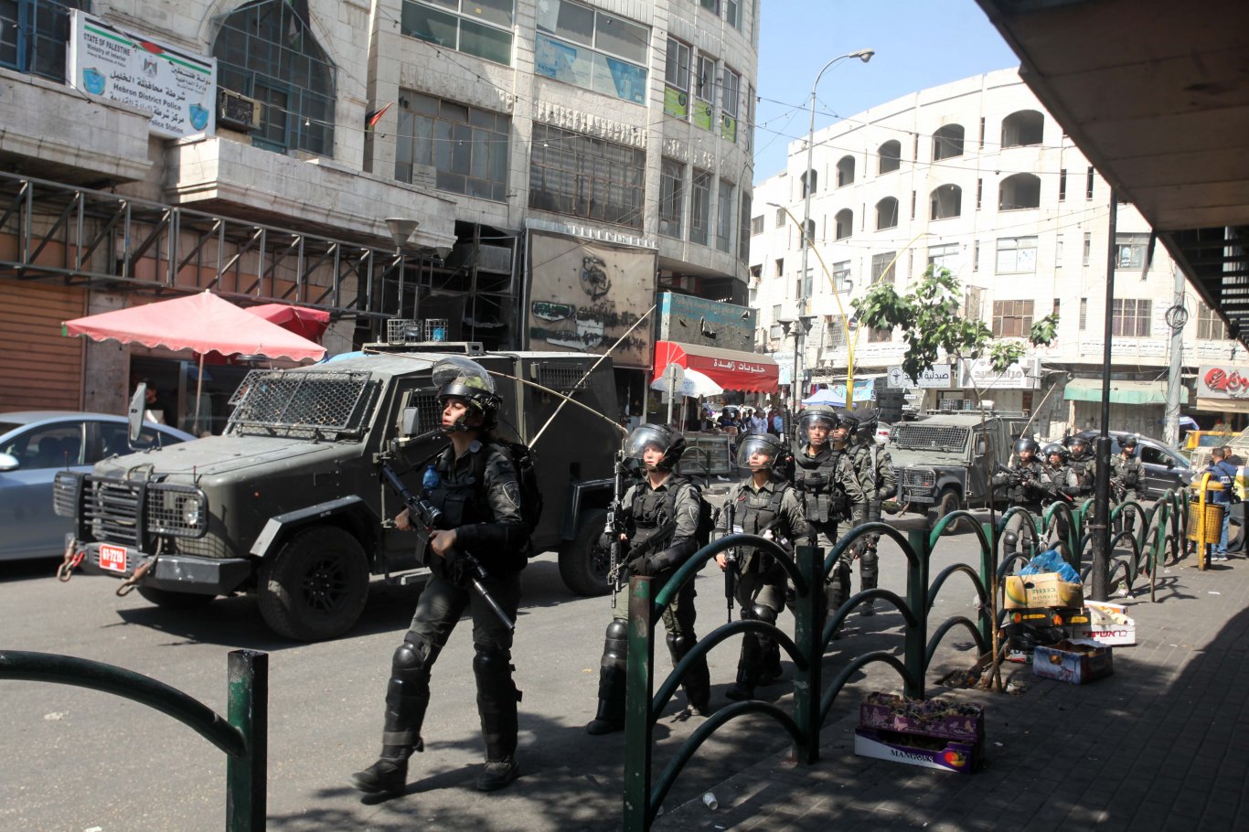 الاحتلال يقتحم مخيم قلنديا شمال القدس المحتلة