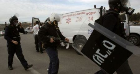 وحدات قمع تقتحم سجن ريمون وتجري تفتيشا واسعا