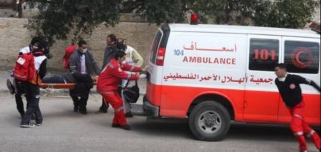 الخليل: إصابة مواطن جراء دهسه من قبل مستوطن