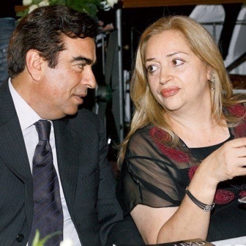 صور| تعرّفوا على ابنتي جورج قرداحي... لن تصدقوا جمالهما!