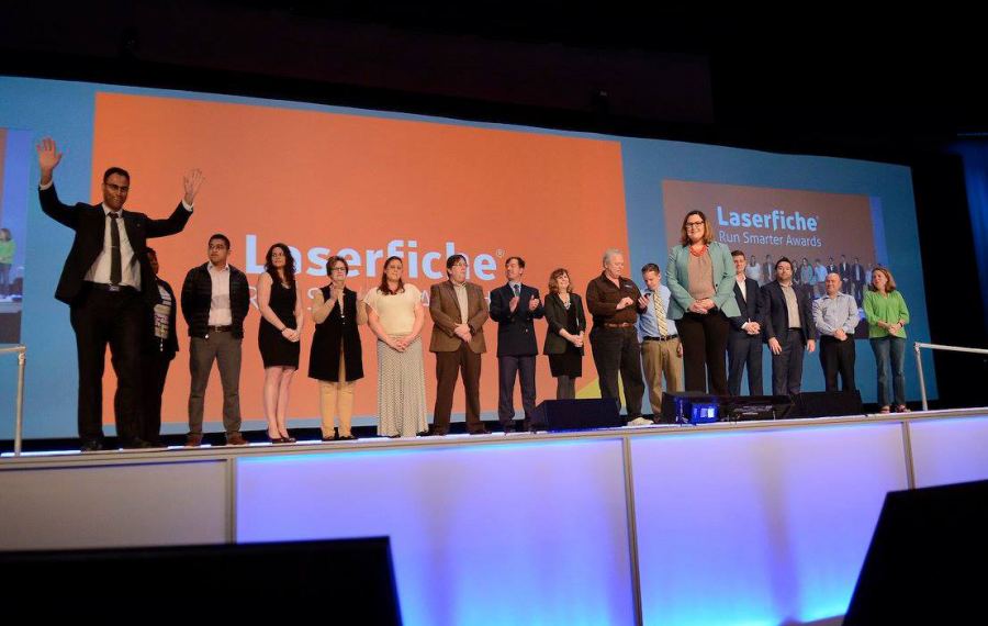 خلال مؤتمر عالمي أقيم في ولاية كاليفورنيا الامريكية شركة LaserFiche تمنح الجامعة العربية الامريكية جائزة أفضل تطبيق محوسب لأتمتة العمليات والإجراءات لخدمة الموظفين والطلبة على مستوى العالم