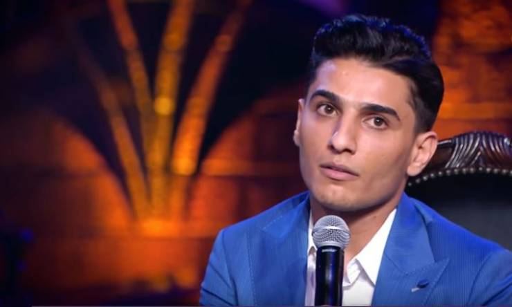 محمد عساف : ،فتاة قدمت له عقد زواج للتوقيع عليه كأنها ورقة معجبة ..وهذا ما حدث