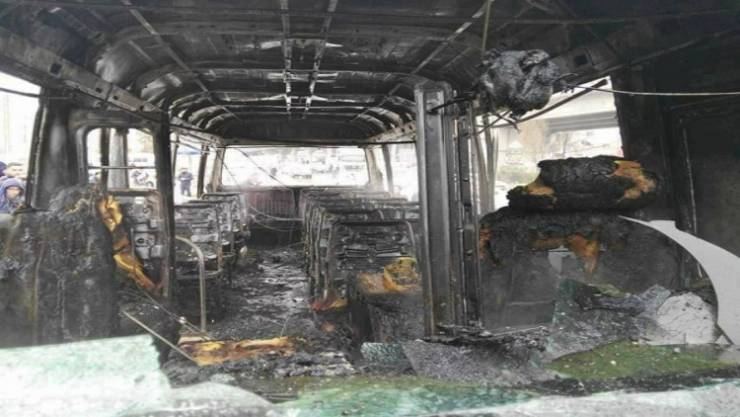 أردني يحرق حافلته بالكامل ، والسبب! 