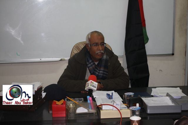 خلال مؤتمر صحفي : رئيس بلدية جنين د. أبوغالي البلدية استطاعت توفير حل جزئي لمشكلة توزيع المياه وتنظيم أسواق المدينة ومنع التعديات