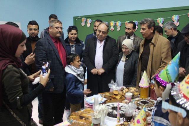 جنين : محافظة جنين وجمعية فرح أصدقاء مرضى السرطان ينظمان يوما ترفيهيا لأطفال مرضى السرطان في قرية عرانة