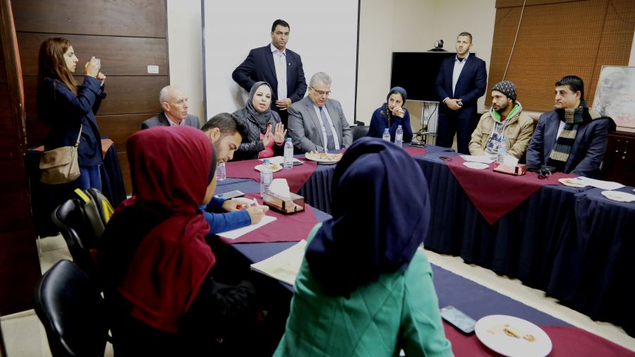 مركز شؤون المرأة في غزة ينظم لقاءاً بحضور وزير المياه الفلسطيني