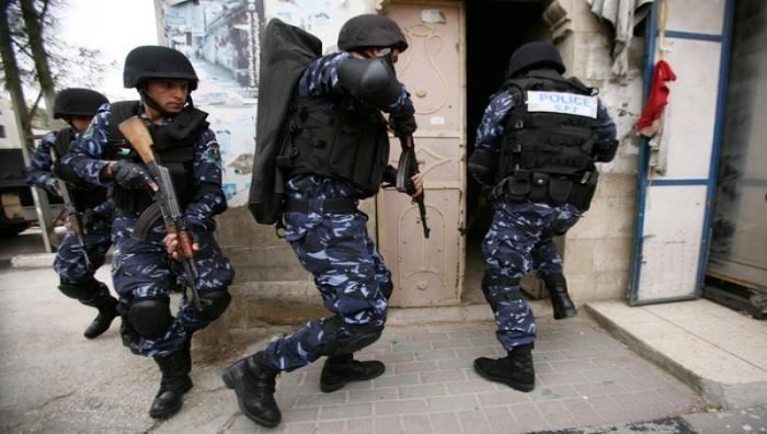 القبض على 3 متهمين بسرقة وتخريب داخل مدرسة في قلقيلية