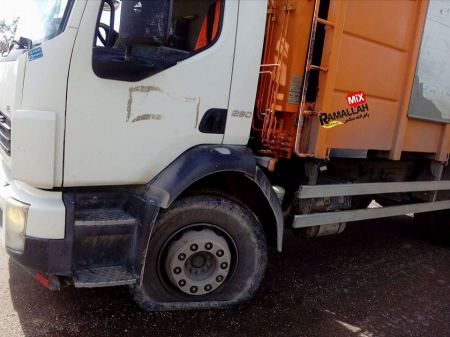 الإحتلال يطلق النار صوب مركبة نفايات في بلدة يعبد جنوب جنين