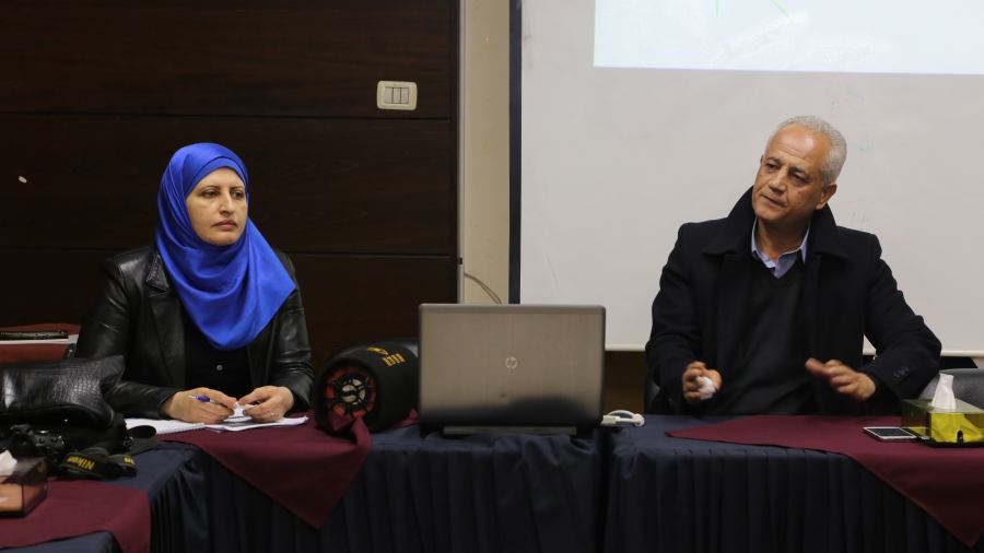 مركز شؤون المرأة يعقد ورشة عمل لمناقشة أوضاع قطاع المياه في غزة وآثارها على النساء