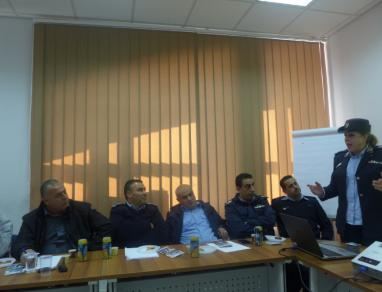 الشرطة تنظم ورشة عمل حول الاتصال والتواصل لتعزيز إدماج النوع الاجتماعي في جنين