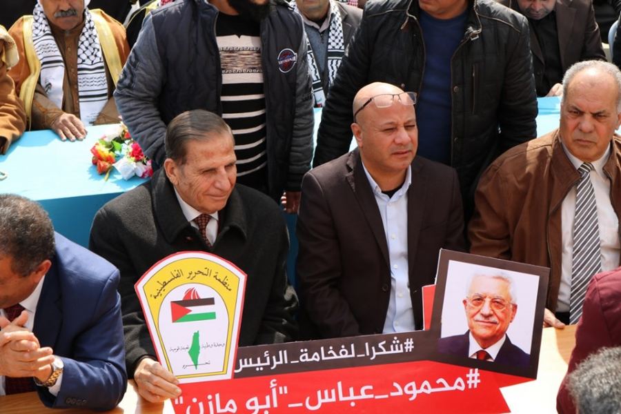  د. ابو هولي: يعلن انطلاق توزيع منحة الطالب المتفوق في مدراس الاونروا في المحافظات الجنوبية