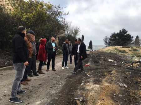 محافظ جنين يتفقد قلعة ترس الله المخلاة