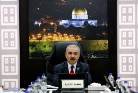 دولة رئيس الوزراء الدكتور محمد اشتيه ، يشيد باداء الشرطة خلال المنخفض الجوي