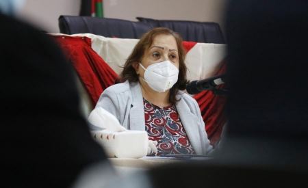 الكيلة تطالب بتكثيف الجهود الدولية لتوفير لقاح كورونا لفلسطين