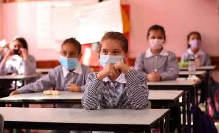 اغلاق واسع لعدد من مدارس الضفة الغربية بسبب كورونا
