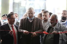 افتتاح معرض صور الشهيد ياسر عرفات في جامعة القدس المفتوحة بطولكرم