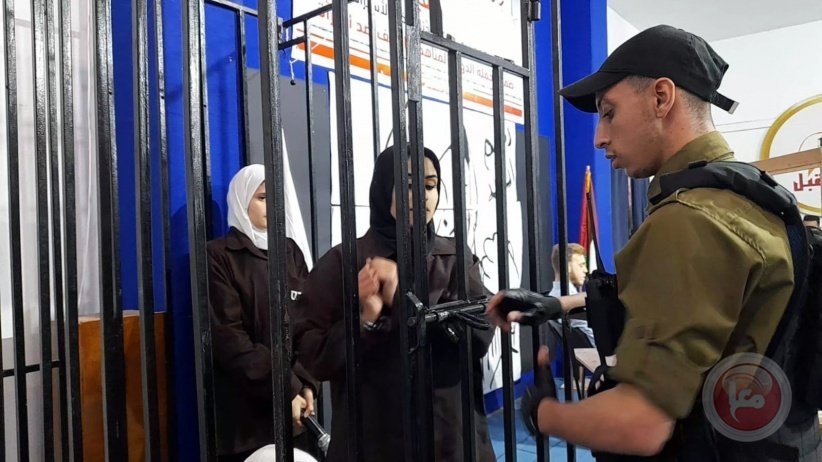 خطوات تصعيدية جديدة ضد 13 أسيرة يقبعن في سجن