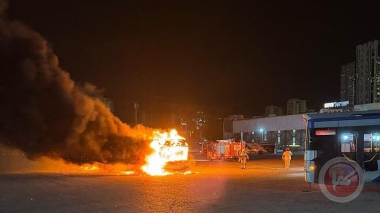 انفجار عدة حافلات في بات بام والشاباك يحقق وتقديرات بأنها عملية 