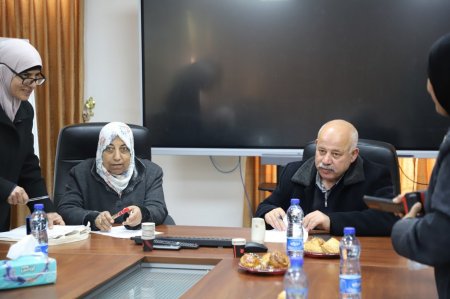 "الإغاثة الزراعية" توقع اتفاقيات دعم لأربع تعاونيات النسوية في فلسطين